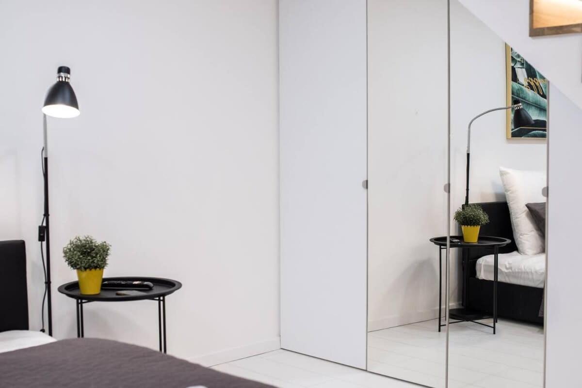 Renovated Design Apartment Close To The Danube Budapest Ngoại thất bức ảnh