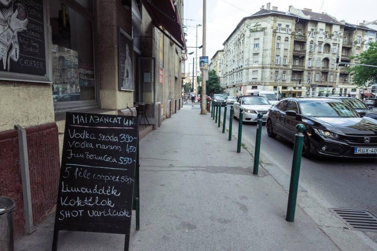 Renovated Design Apartment Close To The Danube Budapest Ngoại thất bức ảnh
